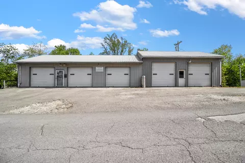 155 Lodge Hall Rd, Mckee, KY 40447