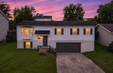 512 Stone Creek Dr, Lexington, KY 40503