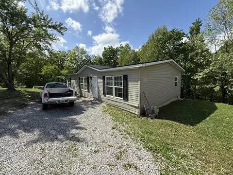 2508 Amos Ridge Rd, Frenchburg, KY 40322