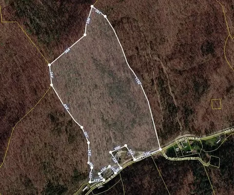 321 Mill Creek Rd, Jackson, KY 41339