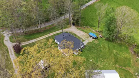 View/Area - 595 Ky-2002, Mckee, KY 40447 photo 6 of 17