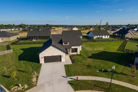 406 Cheyenne Ct, Richmond, KY 40475