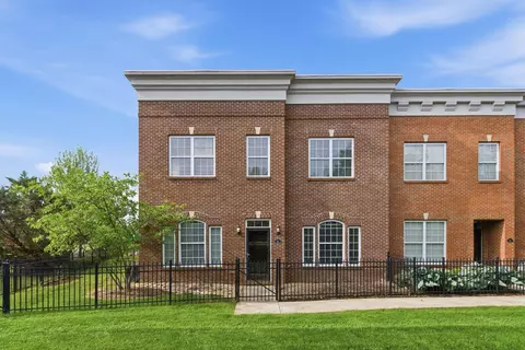3301 Beacon St, Lexington, KY 40513