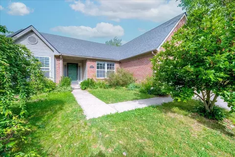 880 Burkewood Dr, Lexington, KY 40509