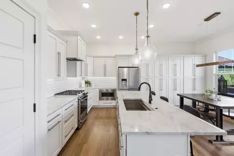 4344 Steamboat Rd, Lexington, KY 40514