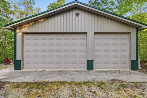 Exterior - 318 Pine Tree Cir, Nancy, KY 42544 photo 15 of 15