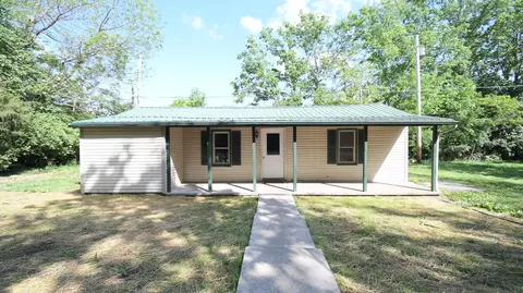 1093 Bonds Mill Rd, Lawrenceburg, KY 40342