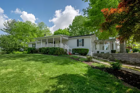 6356 Van Meter Rd, Winchester, KY 40391