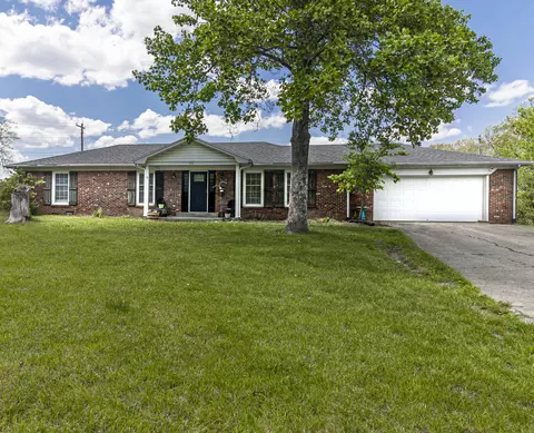 312 Parkwood Pl, Frankfort, KY 40601