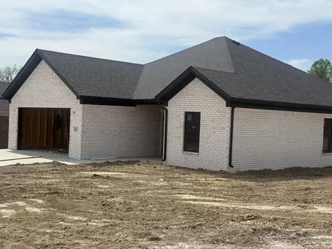 400 Lariat Ct, London, KY 40744
