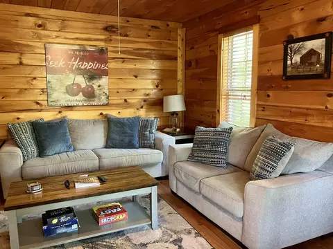 Living - 50 Getaways Rd, Stanton, KY 40380 photo 1 of 1