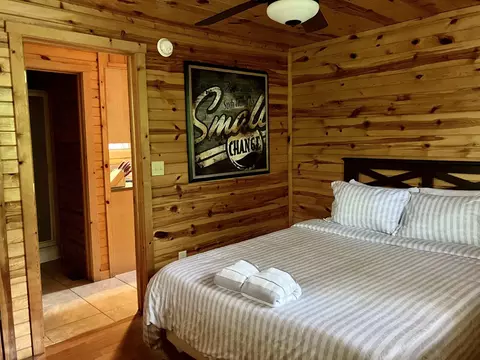 Bedroom - 107 Getaways Rd, Stanton, KY 40380 photo 3 of 4