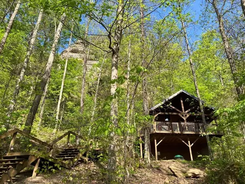 127 Getaways Rd, Stanton, KY 40380 photo 3