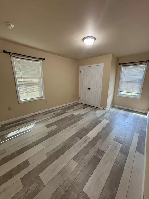 Bedroom - 10007 Us-421, Mckee, KY 40447 photo 1 of 8