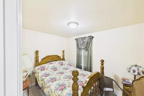 Bedroom - 10007 Us-421, Mckee, KY 40447 photo 5 of 7