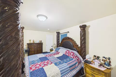 Bedroom - 10007 Us-421, Mckee, KY 40447 photo 3 of 7