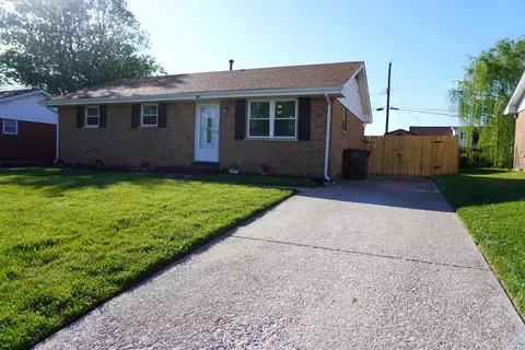 468 Peachtree Rd, Lexington, KY 40509