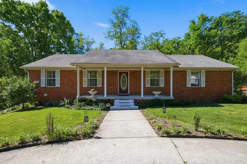 5317 Sleepy Hollow Dr, Frankfort, KY 40601