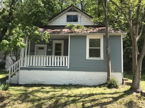 3013 Simpson Rd, Ashland, KY 41101