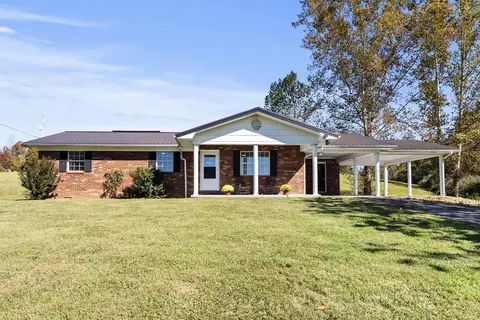 537 Bays Bend Rd, West Liberty, KY 41472