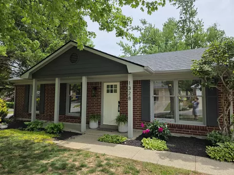 1328 Amherst Dr, Lexington, KY 40515
