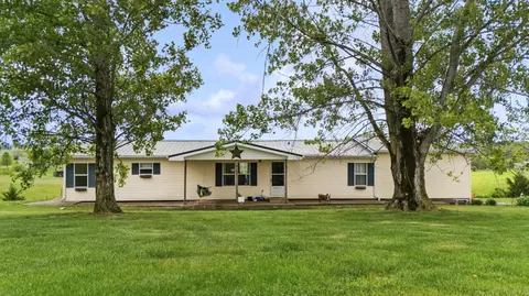 7113 Dixon Pike, Maysville, KY 41056
