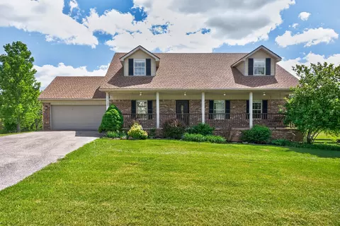 132 Braemar Dr, Richmond, KY 40475