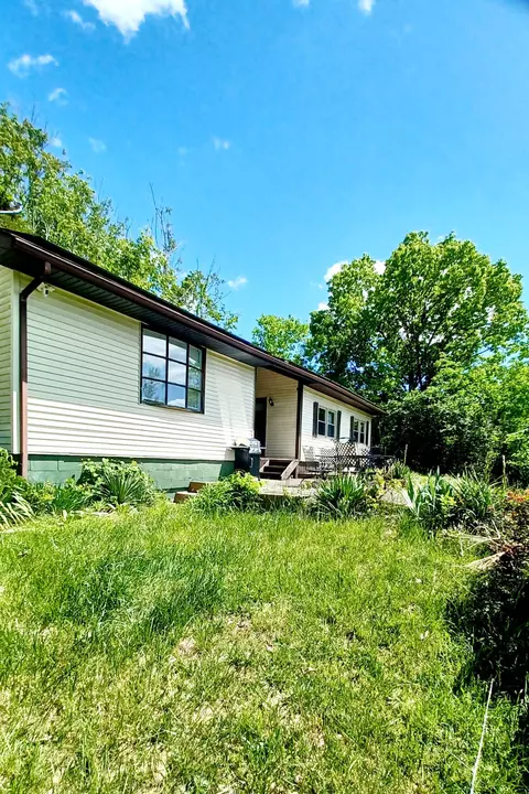 4858 Kennedy Bridge Rd, Lancaster, KY 40444