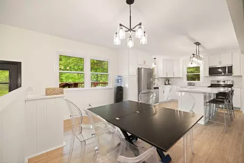 Dining - 207 Debbie Ln, Corbin, KY 40701 photo 1 of 2