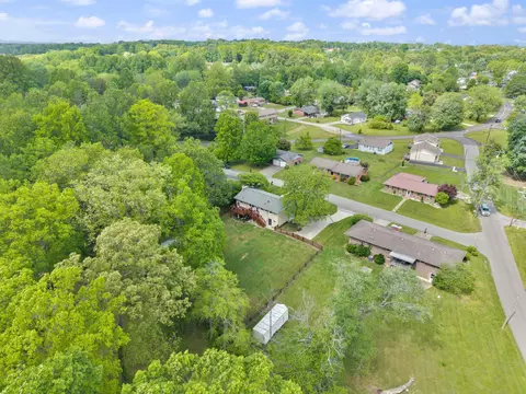 View/Area - 207 Debbie Ln, Corbin, KY 40701 photo 5 of 8