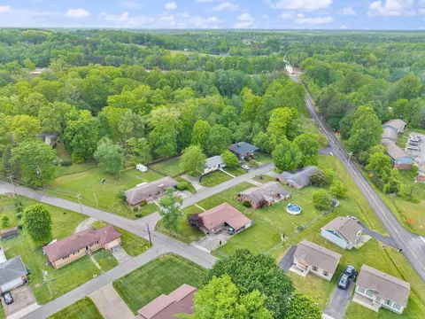 View/Area - 207 Debbie Ln, Corbin, KY 40701 photo 4 of 8