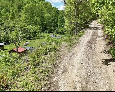 99 Cold Fork Rd, Manchester, KY 40962 photo 3