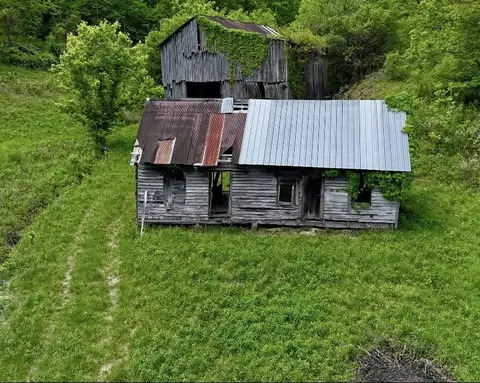 99 Cold Fork Rd, Manchester, KY 40962 photo 6