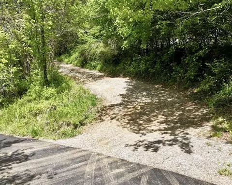 99 Cold Fork Rd, Manchester, KY 40962 photo 4