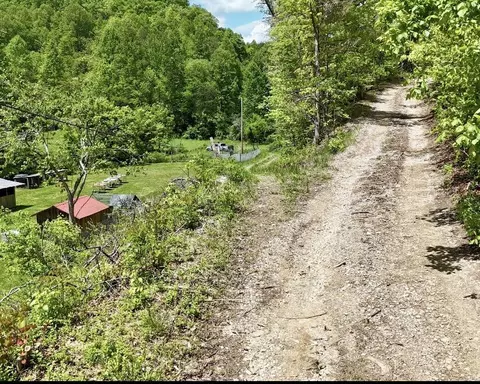 99 Cold Fork Rd, Manchester, KY 40962 photo 3