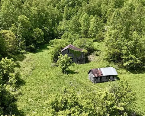 99 Cold Fork Rd, Manchester, KY 40962