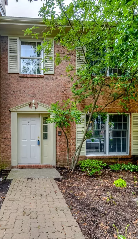 541 W Short St, Lexington, KY 40507