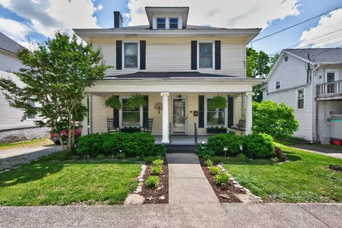 357 N 3rd St, Richmond, KY 40475