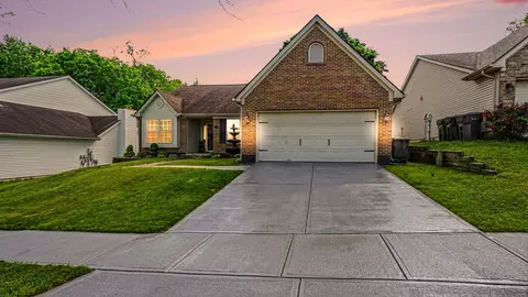 2228 Kenwood Dr, Lexington, KY 40509