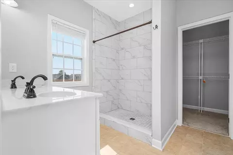Bath - 109 Sequoia Bend Ct, Georgetown, KY 40324 photo 3 of 3