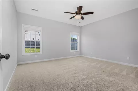 Bedroom - 109 Sequoia Bend Ct, Georgetown, KY 40324 photo 3 of 5