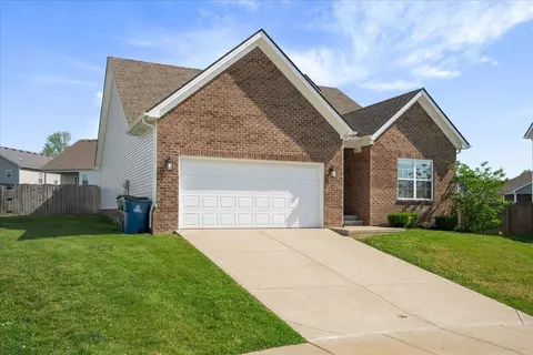 Exterior - 109 Sequoia Bend Ct, Georgetown, KY 40324 photo 6 of 9