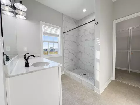 Bath - 109 Sequoia Bend Ct, Georgetown, KY 40324 photo 1 of 3