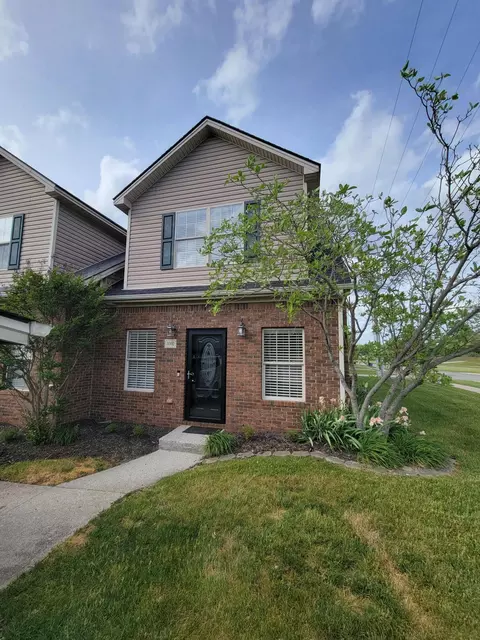 3802 Polo Club Blvd, Lexington, KY 40509
