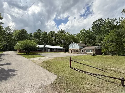 100 Nolan Ln, Somerset, KY 42501