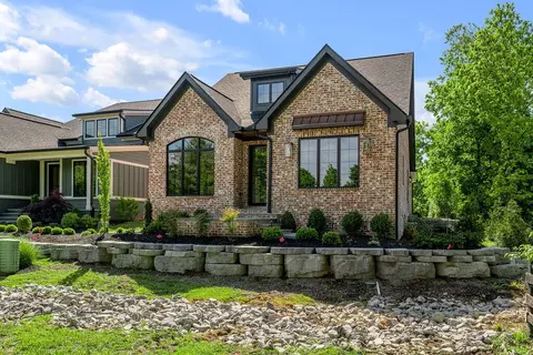 2801 Bobwhite Trl, Lexington, KY 40509