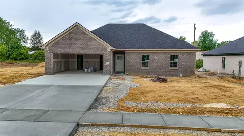 105 Canter Dr, London, KY 40744