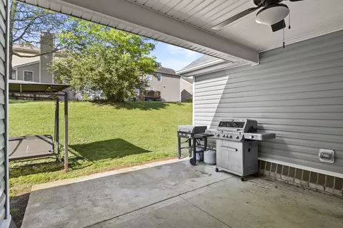 Exterior - 189 Johnstone Trl, Georgetown, KY 40324 photo 4 of 5