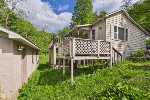204 Greencamp Rd, Arjay, KY 40902