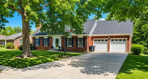 191 Blueridge Dr, Frankfort, KY 40601